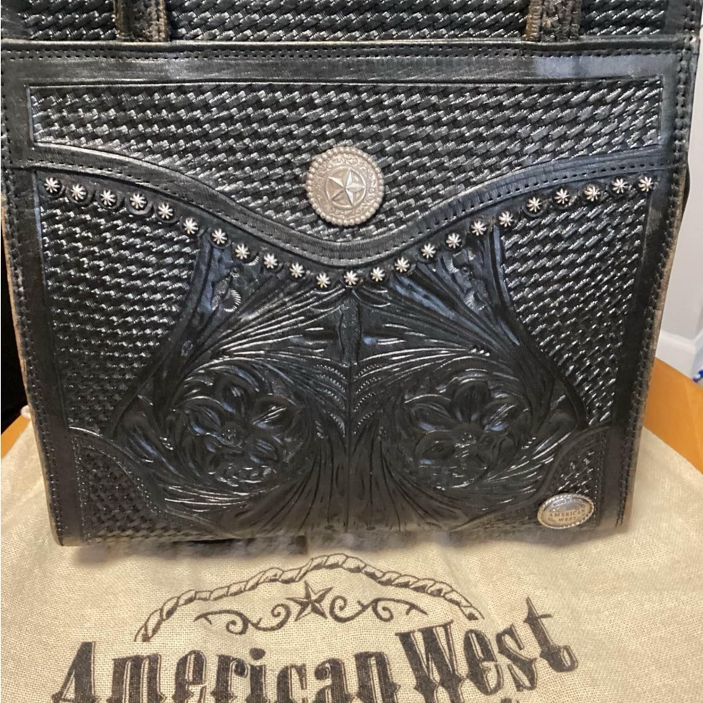 American West Black Leather Shoulder Purse. Excellent Condition. Like New!
